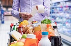 CONSUMI AL PALO: GLI ITALIANI FRENANO LA SPESA NONOSTANTE RISORSE DISPONIBILI